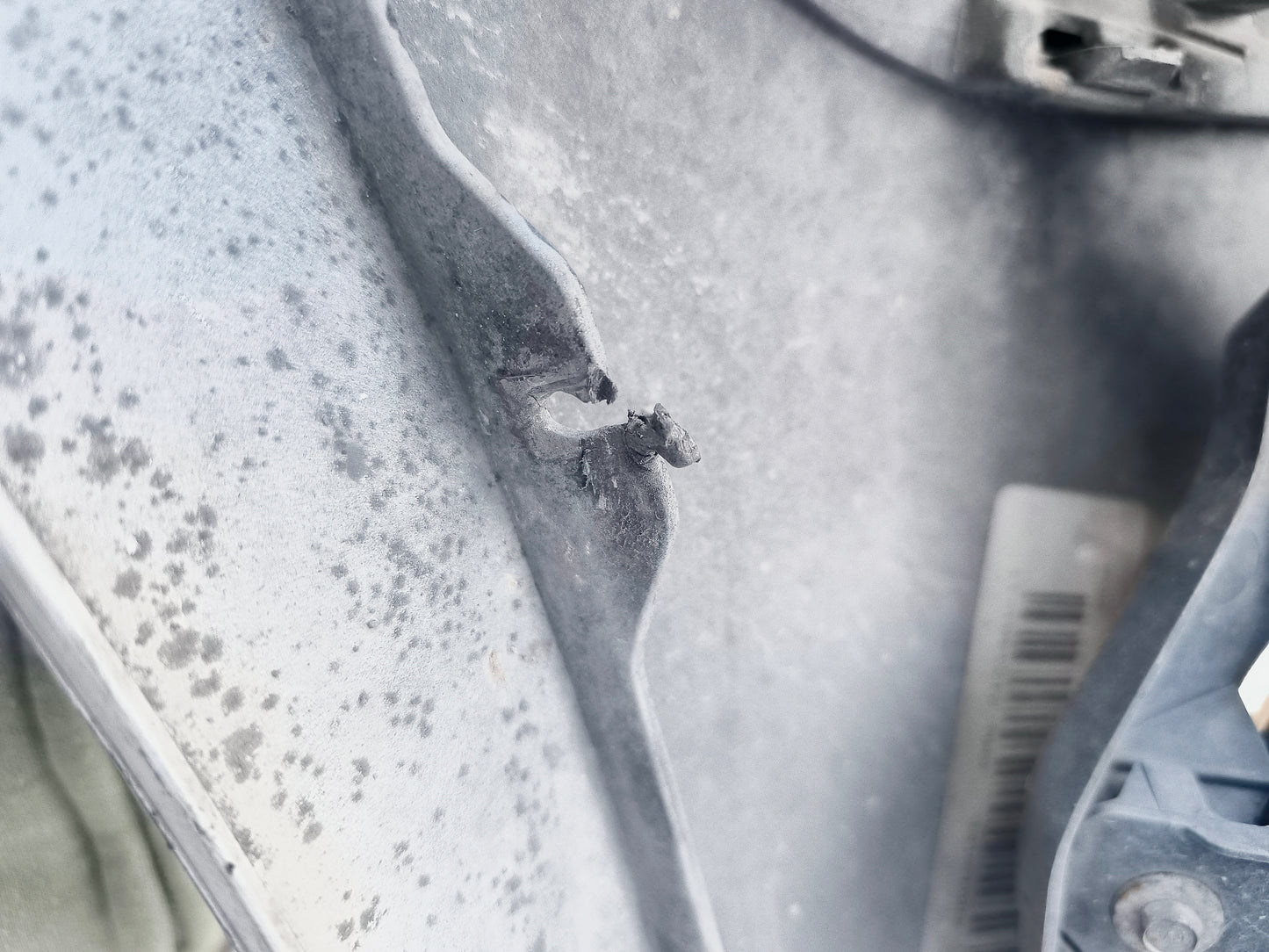 Paraurti anteriore grigio argento Bmw Serie 1 e87 anno 2005 ecoAG6355