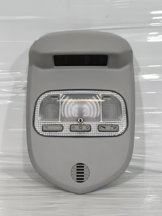 Luce di cortesia Peugeot 5008 I anno 2009-2016 cod: 9681370177 ecoAG9770