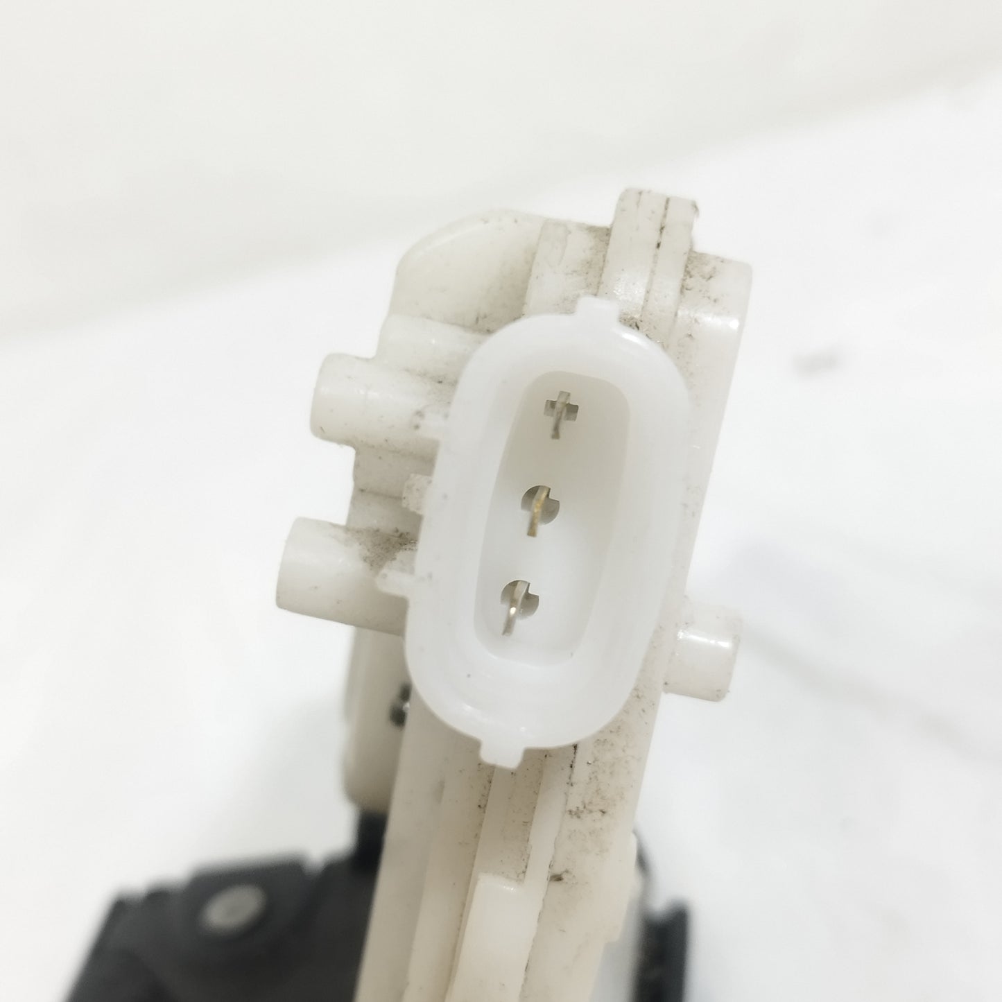 Serratura portellone Toyota Yaris (XP130) 2011-2020 ecoAC16111