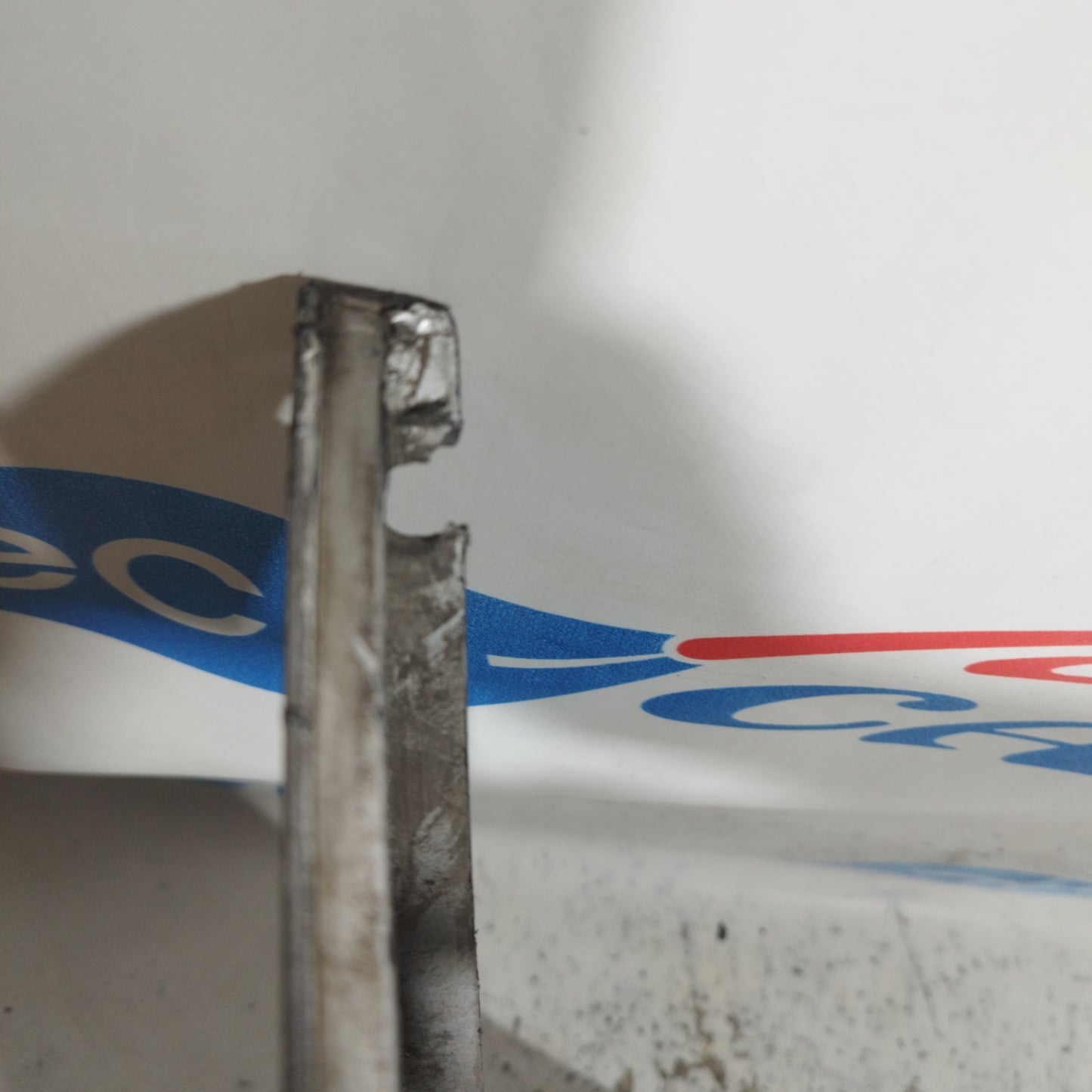 Toyota Corolla Verso 2002 ecoAC9670 Silbergraue Heckstoßstange