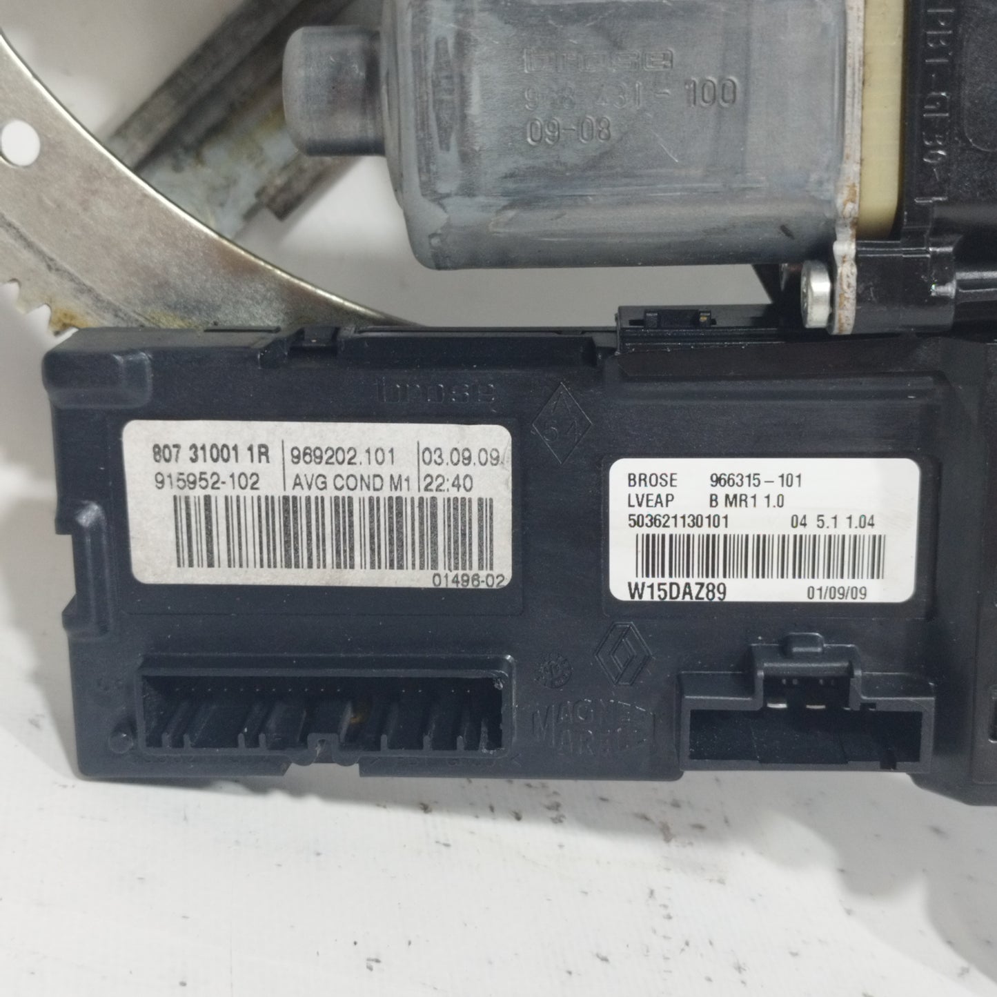 Front left rack Renault Scenic 2010 code: 807310011R ecoAC8483