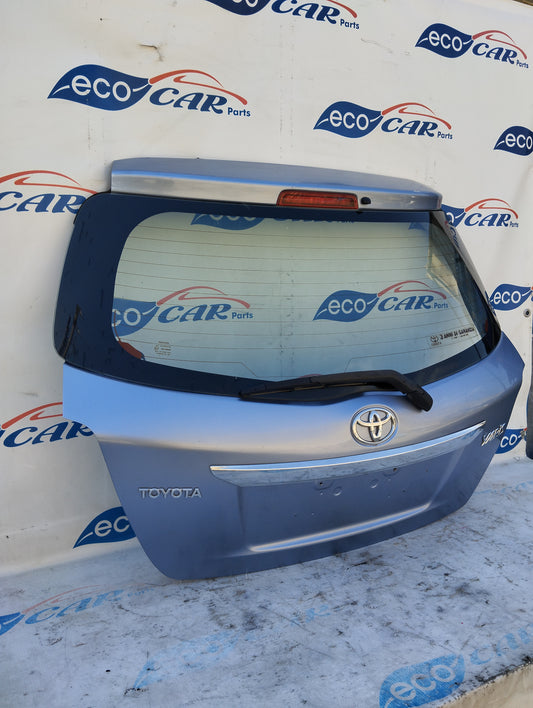 Toyota Yaris 2013 ecoAG5319 hellblaue Heckklappe