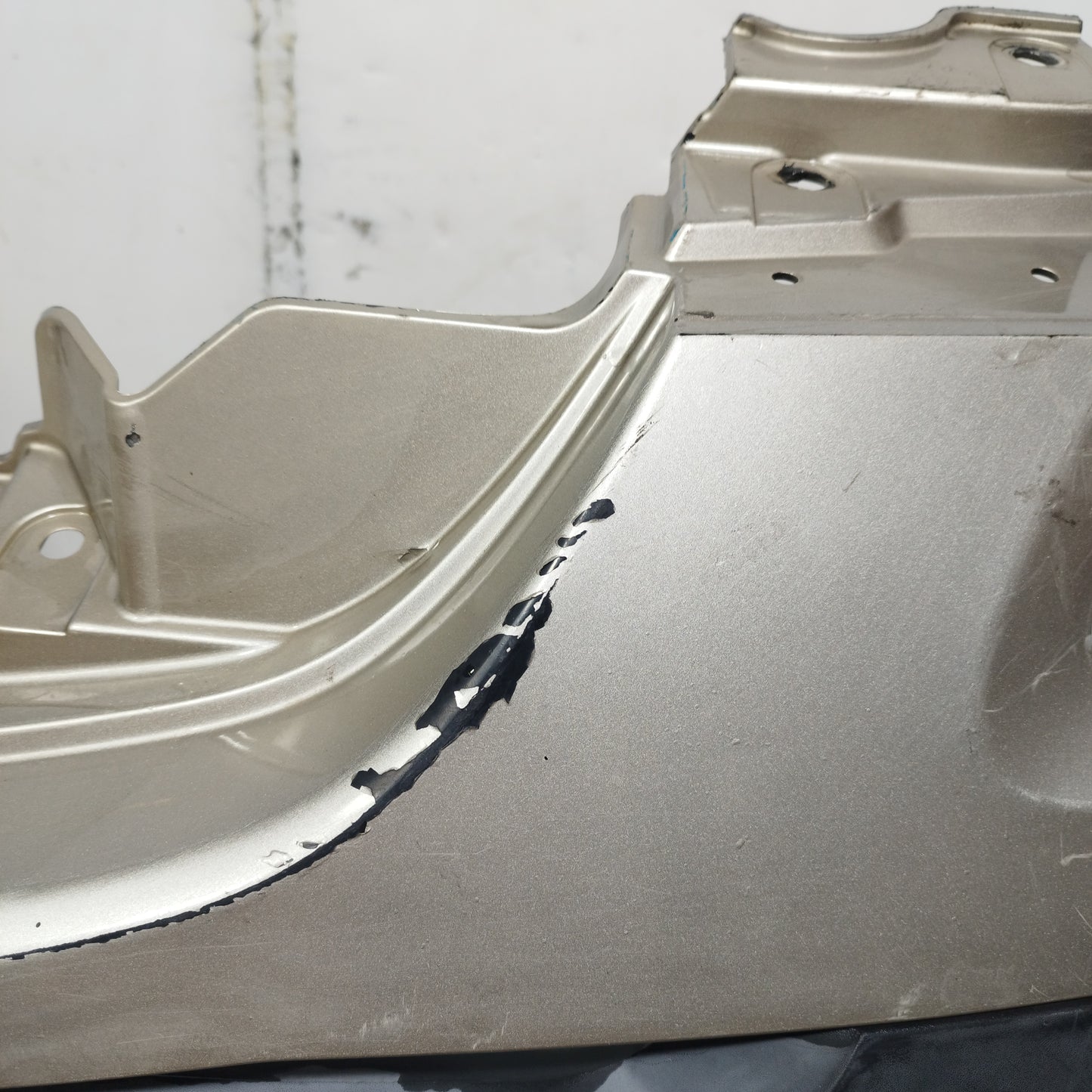 Paraurti anteriore oro Lancia Musa (350) 2004-2007 ecoAC15465