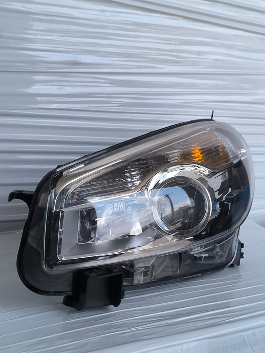 Fanale anteriore sx Nissan Qashqai (J10) anno 2010-2014 Restyling DEPO ecoAG8473