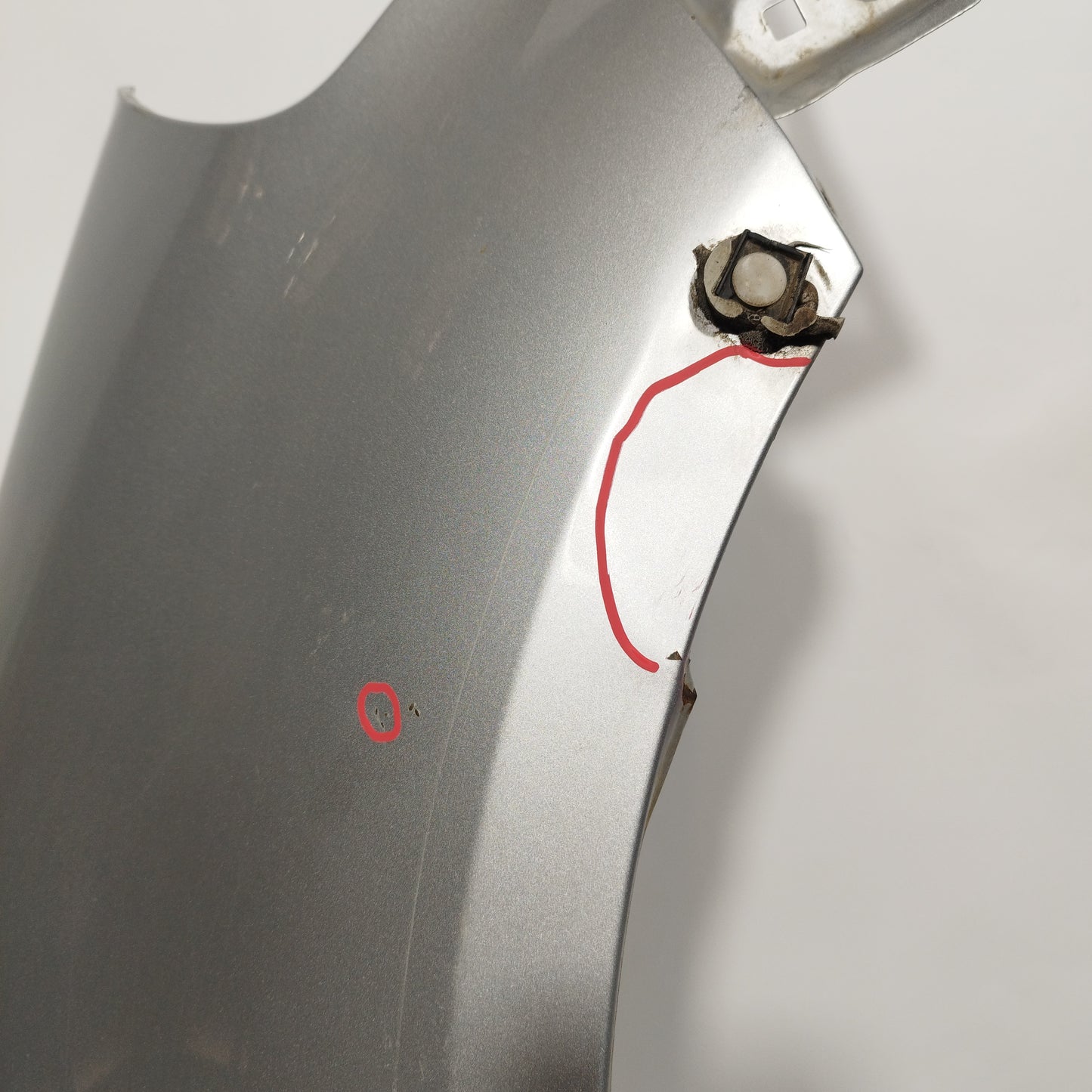 Parafango anteriore dx grigio argento Fiat 16 2009 ecoAC11273