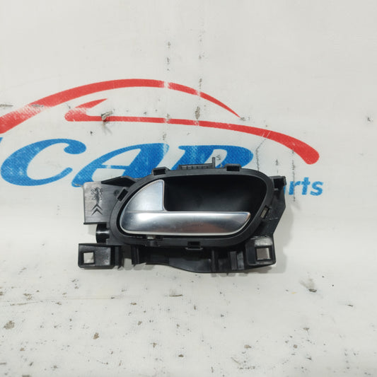 Front left internal handle Peugeot 208 2015 ecoAC10108