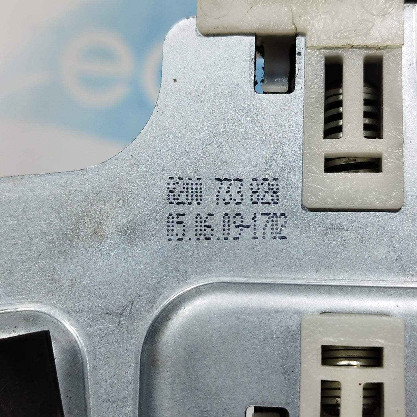 Front right rack Dacia Sandero 2010 code: 8200733828 ecoAC9865