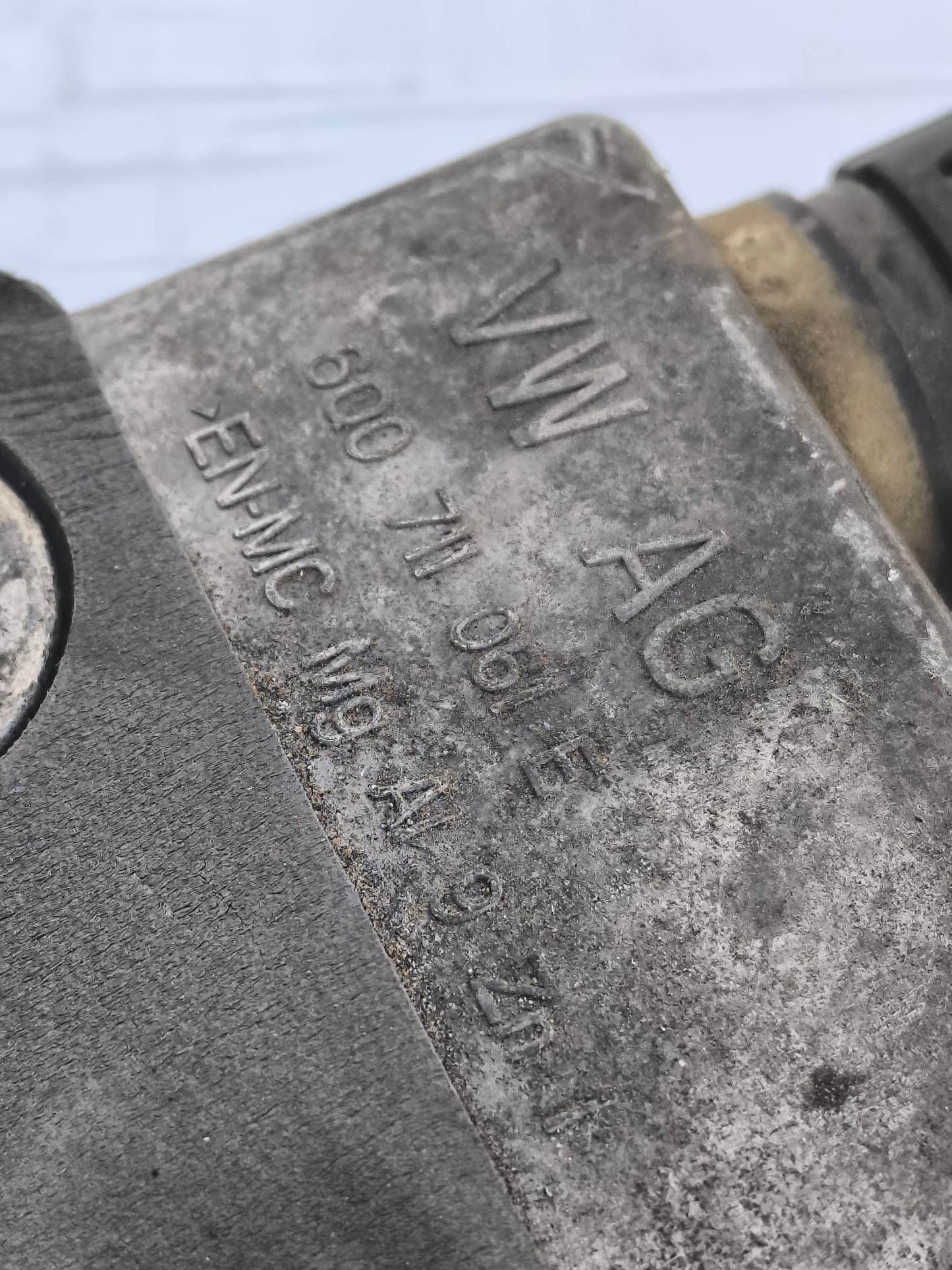 Leva cambio con cavi Volkswagen Polo /Seat Ibiza 1.2 B anno 2011 cod. 6Q1711061E ecoAG7669