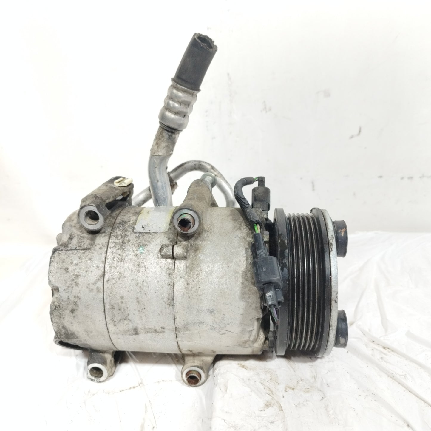 Compressore a / c Ford C-Max 1.6 / 1.8 D 2003-2011 ecoAC16264