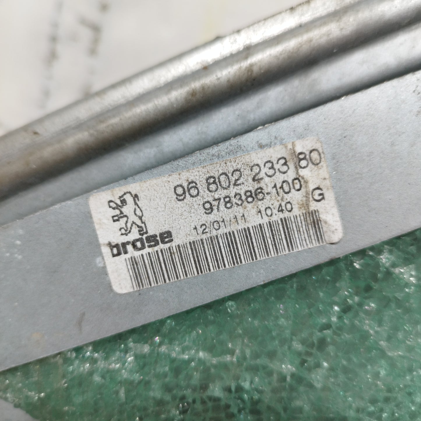 Rear rack right Peugeot 207 Cabrio 2011 code: 978386100 ecoAC10261