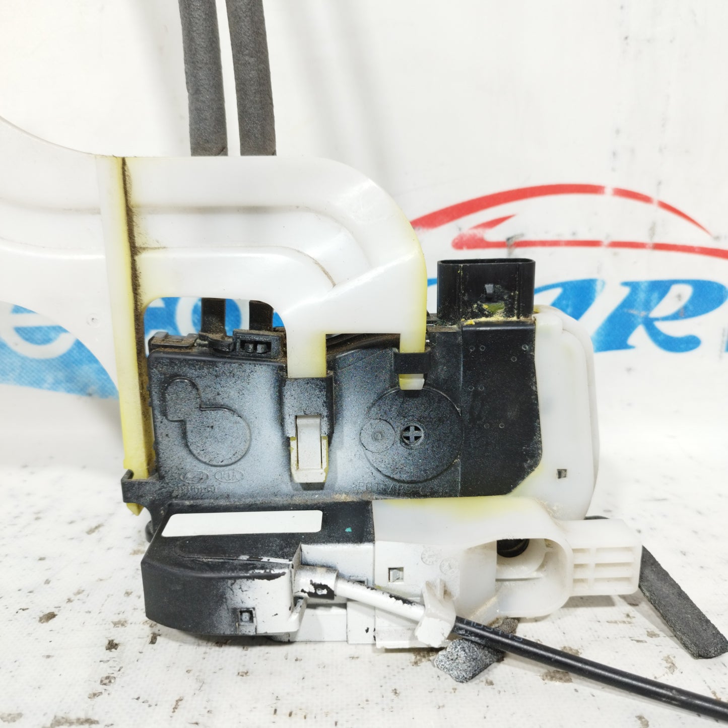 Serratura posteriore sx Hyundai IX35 2011 4 pin ecoAC9942