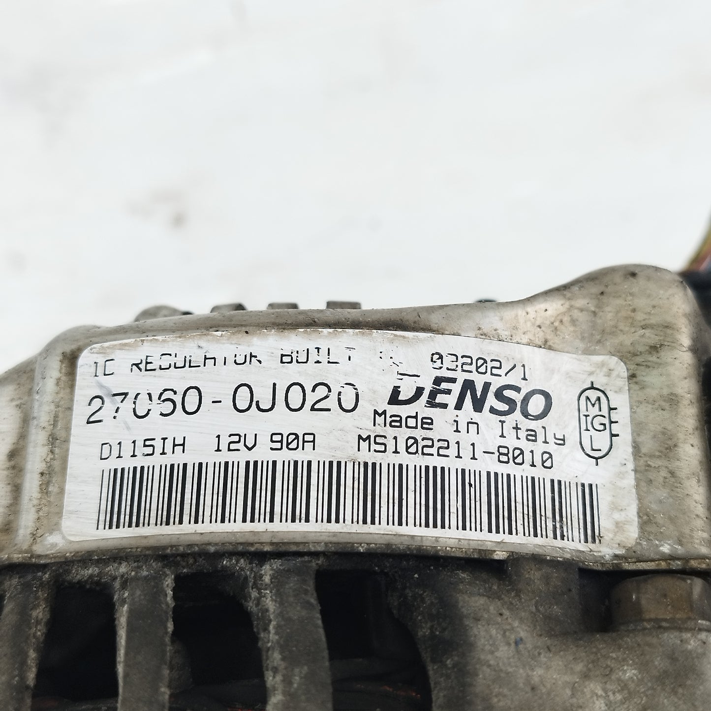 Alternatore Toyota Yaris I serie 12V-90A DENSO 1.0 B 1999-2005 cod: 27060-0J020 ecoAC16087