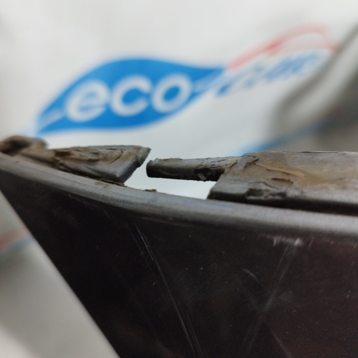 Dark grey front bumper Renault Scenic 2011 ecoAC10381