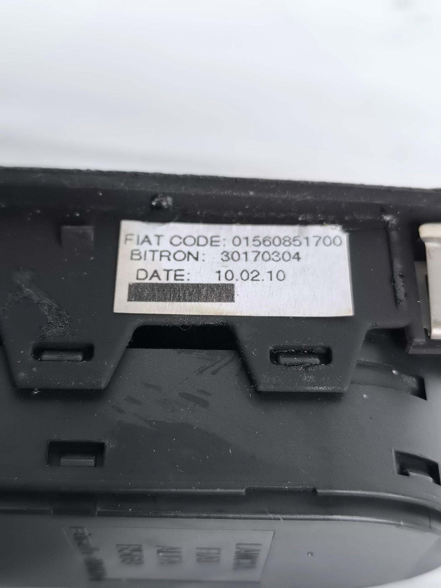 Pulsantiera anteriore sx Alfa Romeo Mito Cod. 01560851700 ecoAG6679