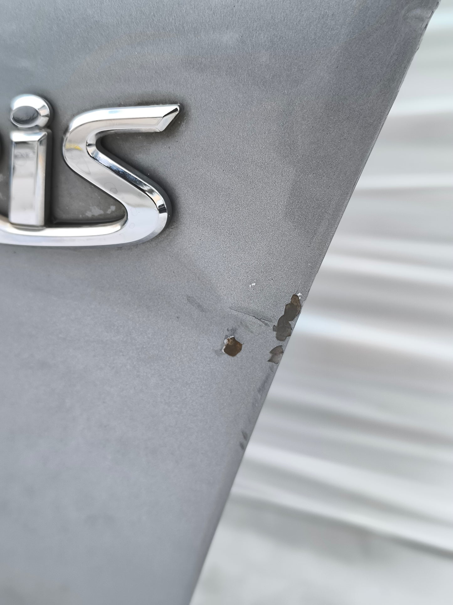 Portellone grigio Toyota Yaris anno 2006-2011 ecoAG7991