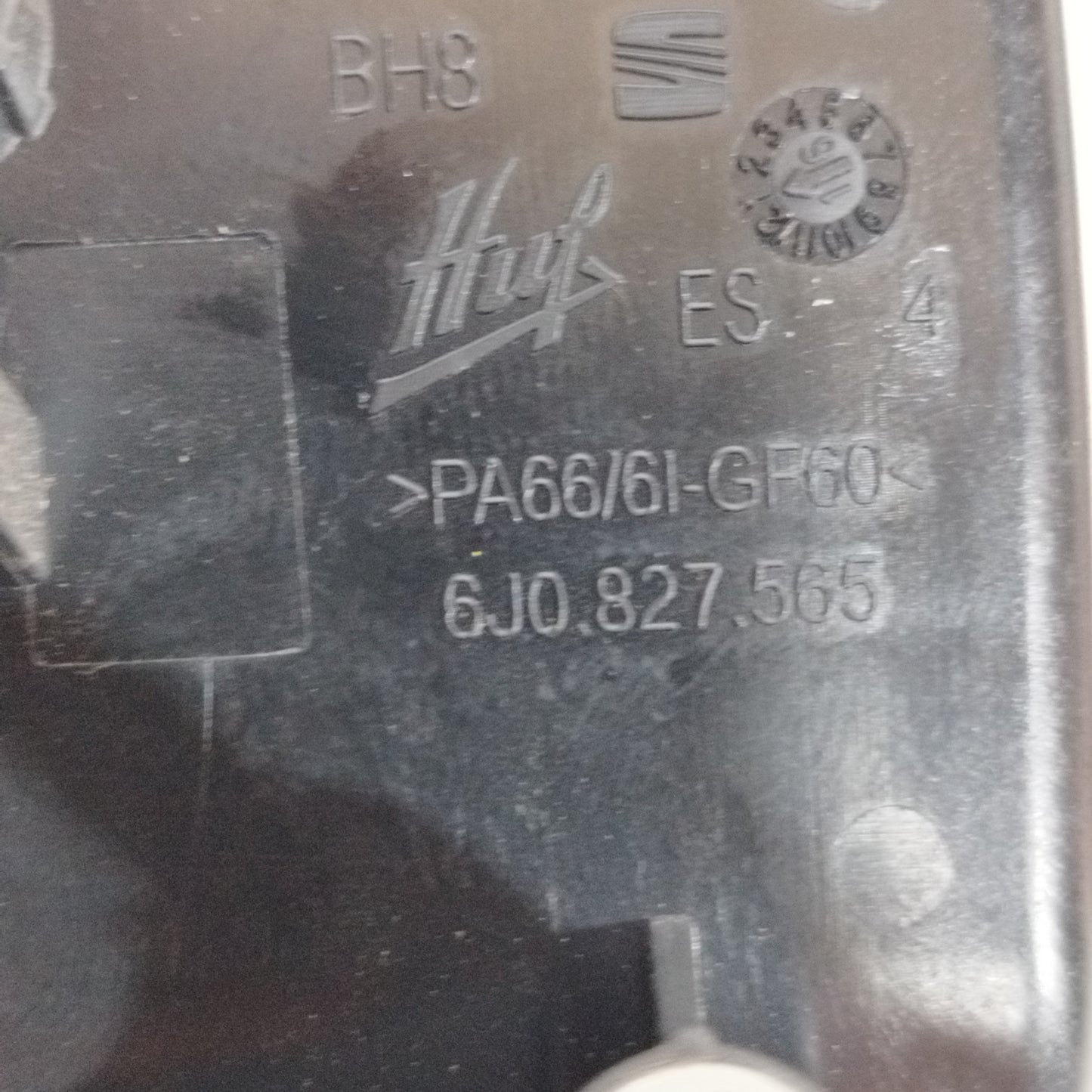 Seat Ibiza 2016 tailgate handle code: 6J0827565 ecoAC8808