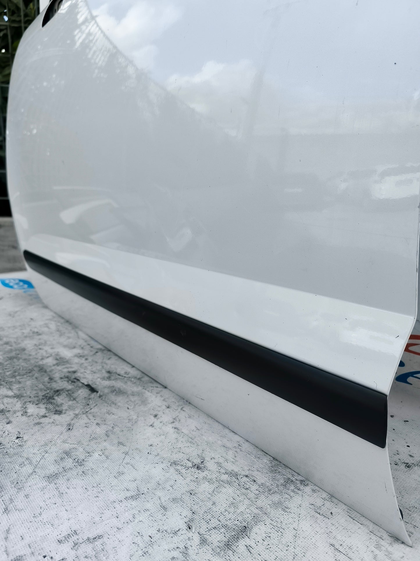 Sportello anteriore sx bianco Peugeot 3008 2013 ecoAG5726