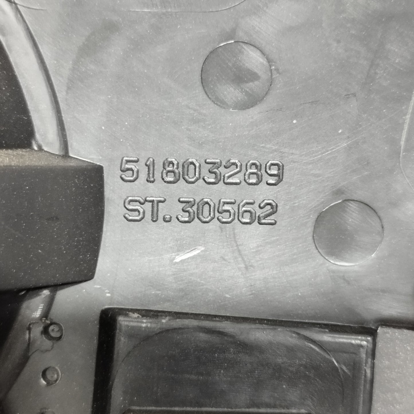 Fiat 500 2007 Mittelkonsolen-Zierleiste Code: 51803289 ecoAC13453