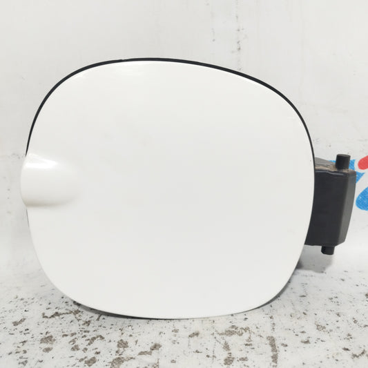 Fuel flap white Fiat 500L 2013 ecoAC9308