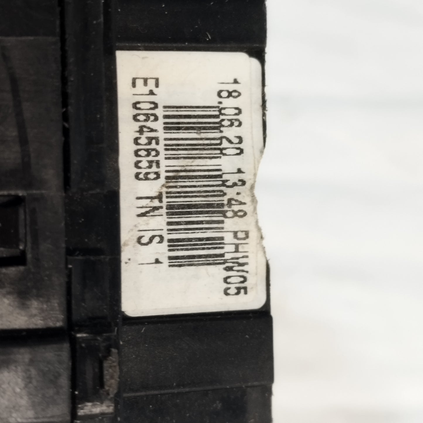Leva comando tergicristallo Dacia Sandero II (B8) 2012-2020 cod: E10645659 ecoAC16354