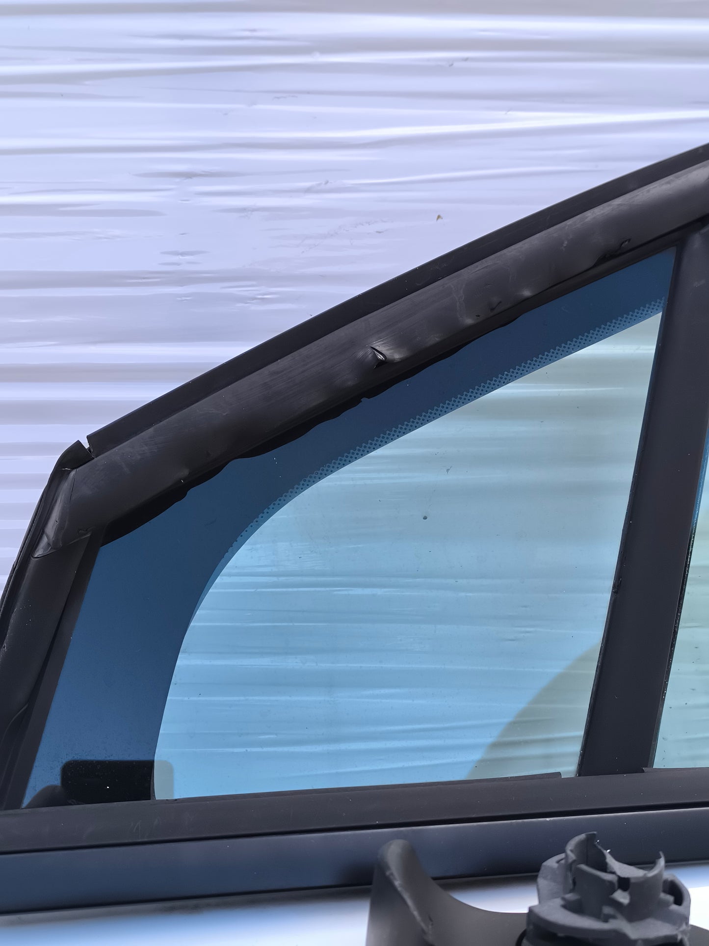 Sportello anteriore bianco sx Peugeot 5008 anno 2009-2016 ecoAG7965