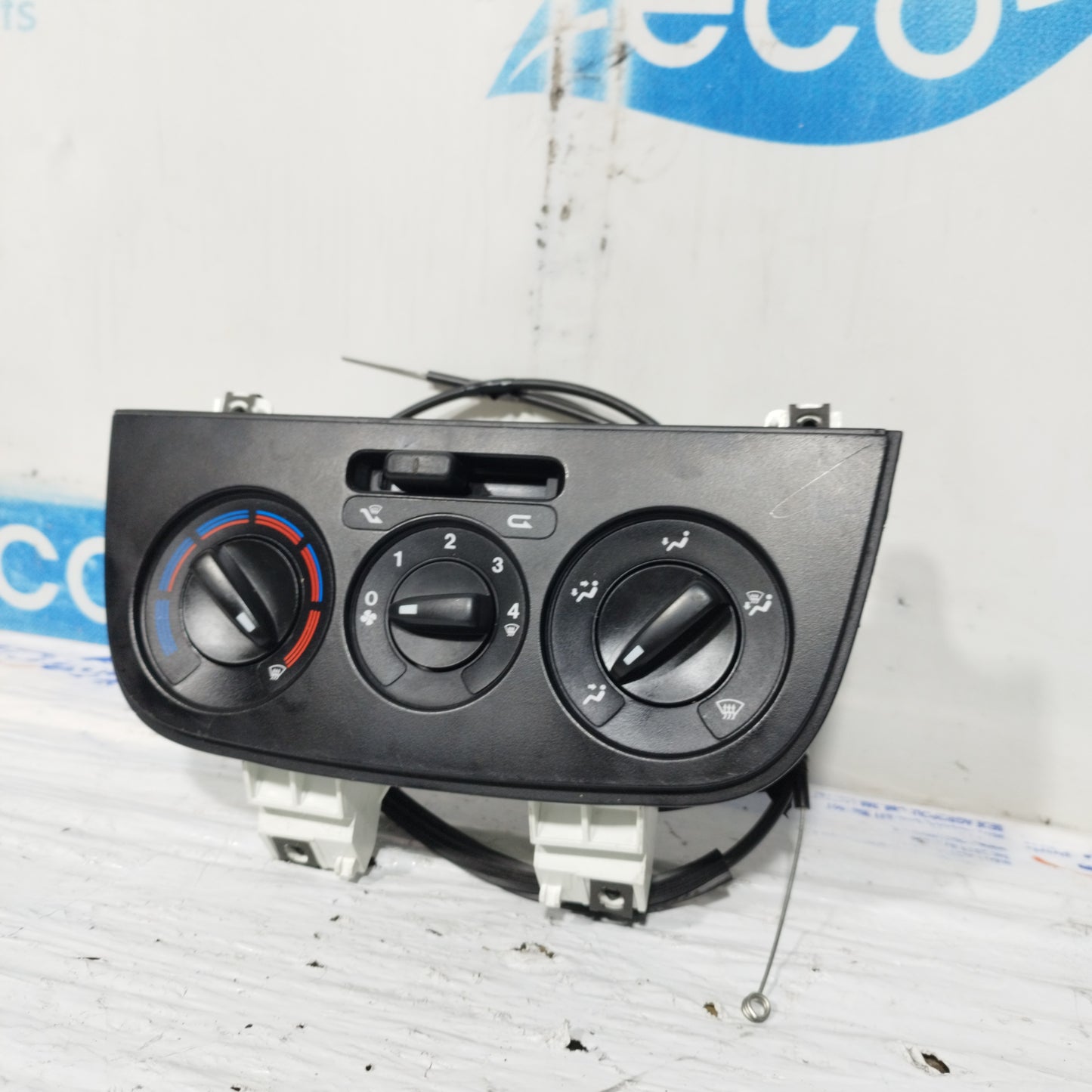 Manuelles A/C-Bedienfeld Fiat Fiorino 2010 ecoAC8284