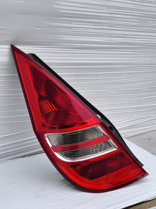 Fanale posteriore sx Hyundai I30 (FD) Hatchback anno 2007-2012 ecoAG8392