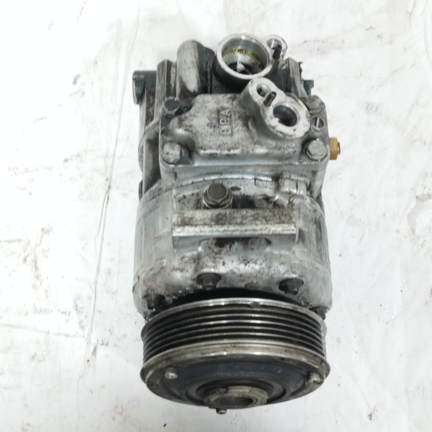 Compressore a / c Volkswagen Golf V (1K) 1.9 / 2.0 TDI 2003-2009 cod: 1K0820803G ecoAC16197