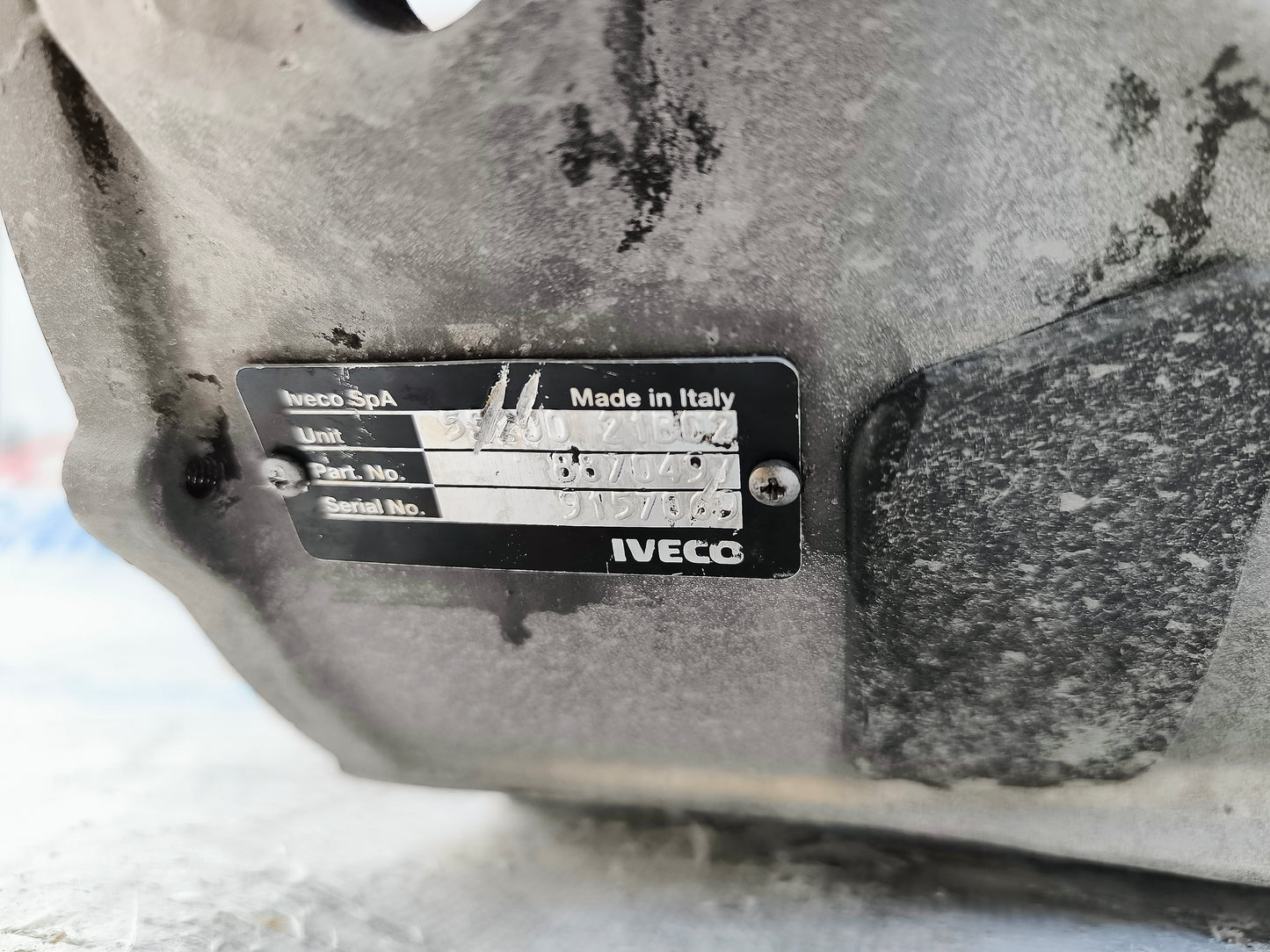 Iveco Daily 2.8 jTD 5-speed gearbox code: S200 ecoAG5909