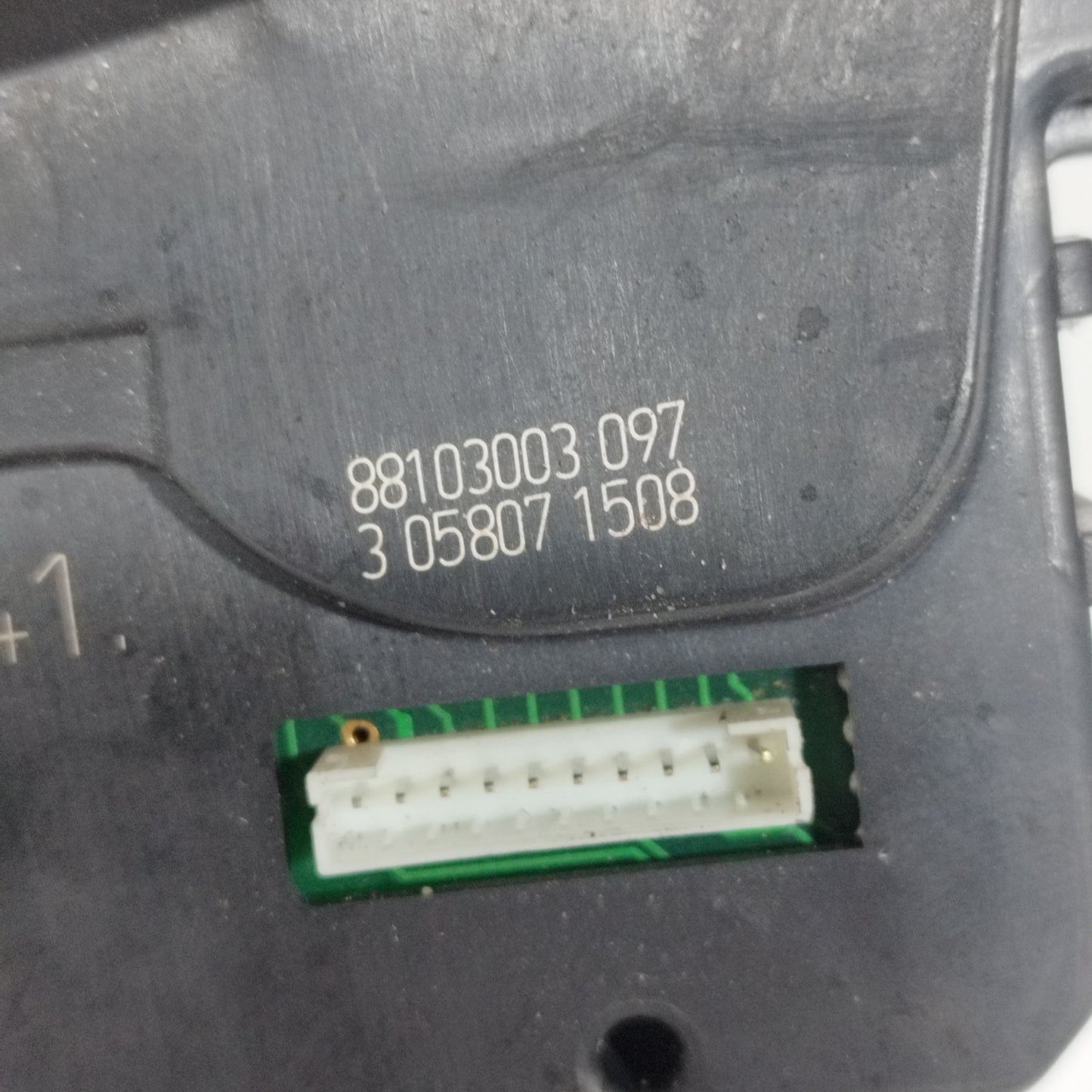 Right light switch lever Renault Clio 2008 Cod: 881033003097 ecoAC11238