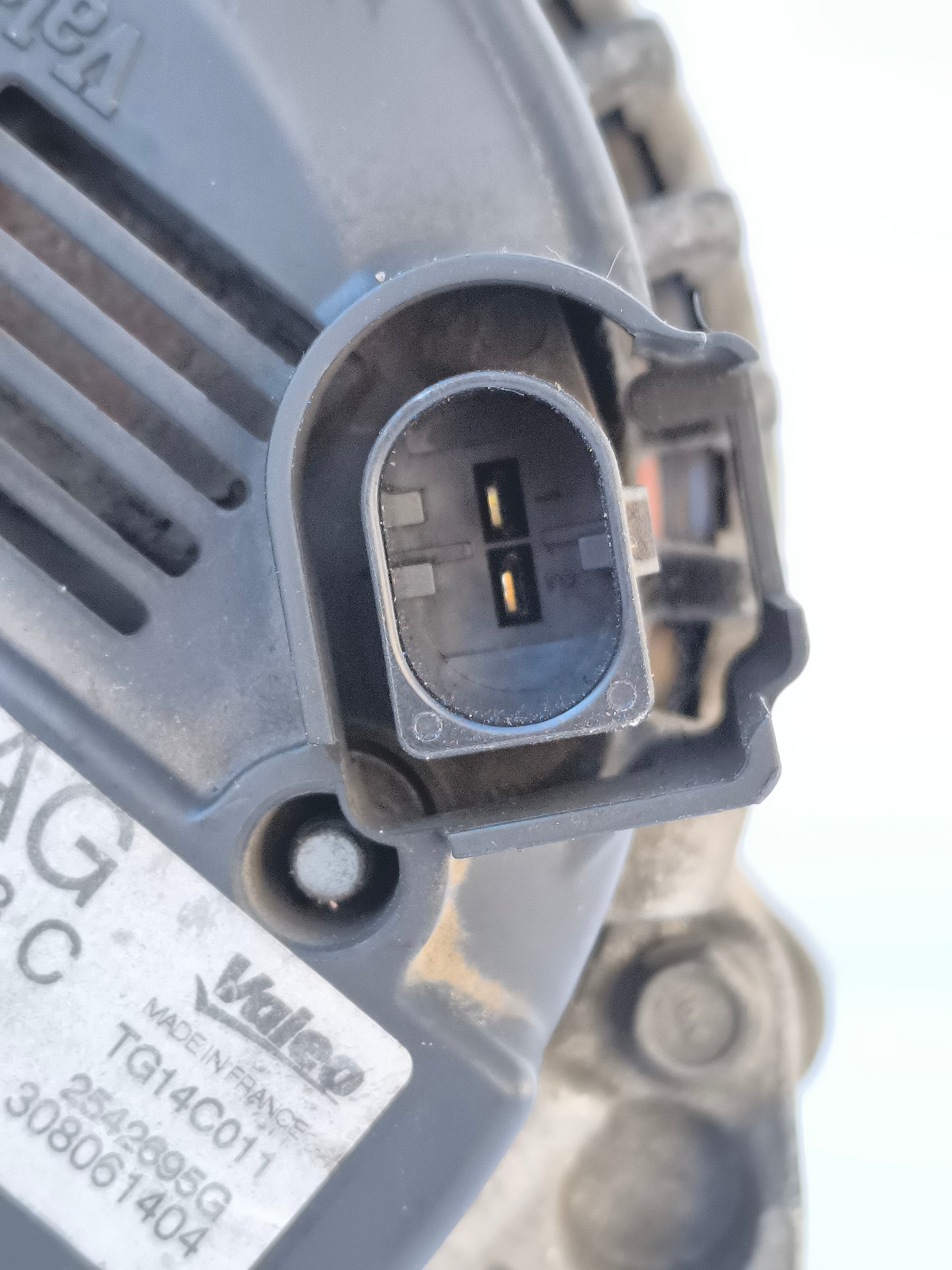 Alternatore Volkswagen Golf 5 / Audi A3 TDI codice: 06F903023C ecoAG7423