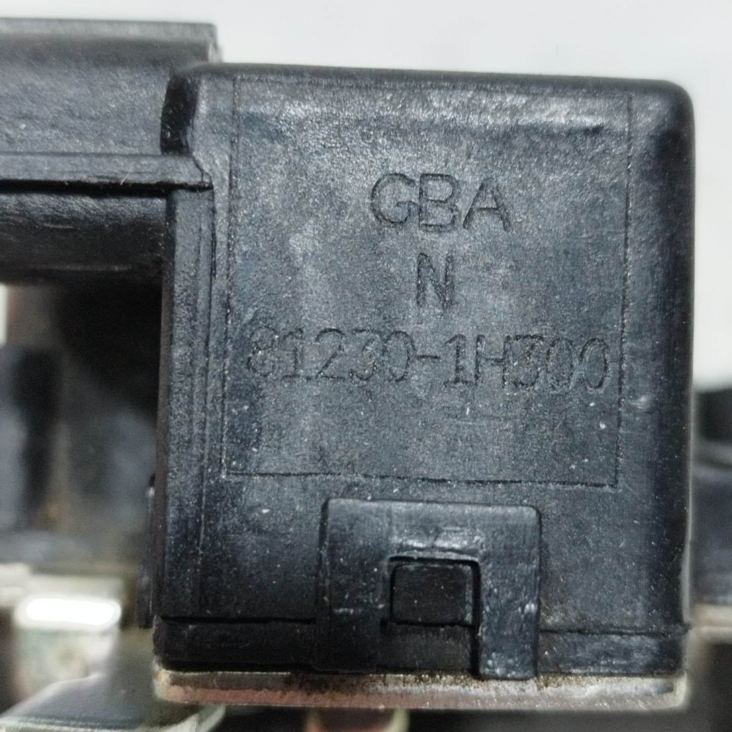 Serratura portellone Hyundai IX35 2011 cod: 81230-1H300 ecoAC9904