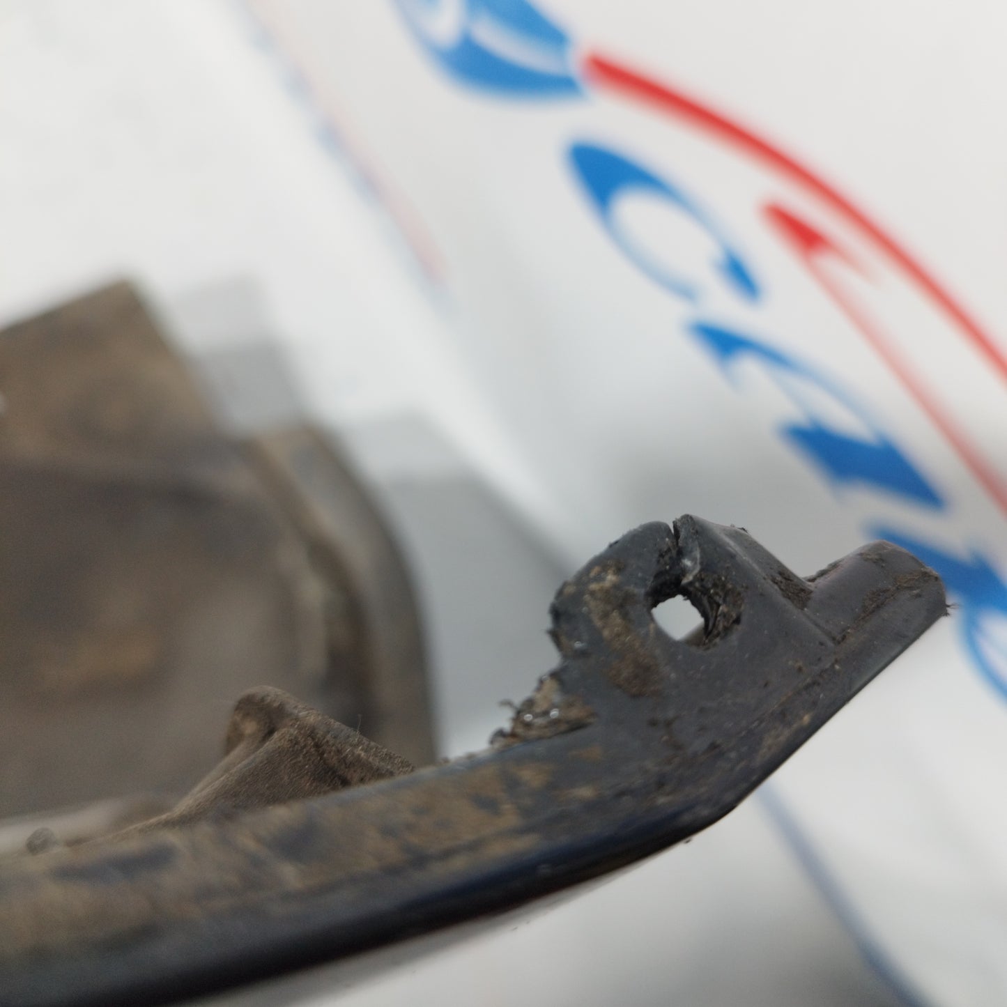 Schwarze Heckstoßstange für Volkswagen Golf 5 2006 ecoAC7635