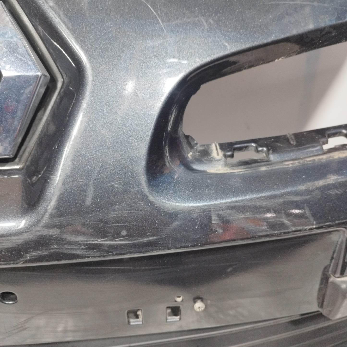 Paraurti anteriore grigio scuro Renault Clio 2007 ecoAC11693