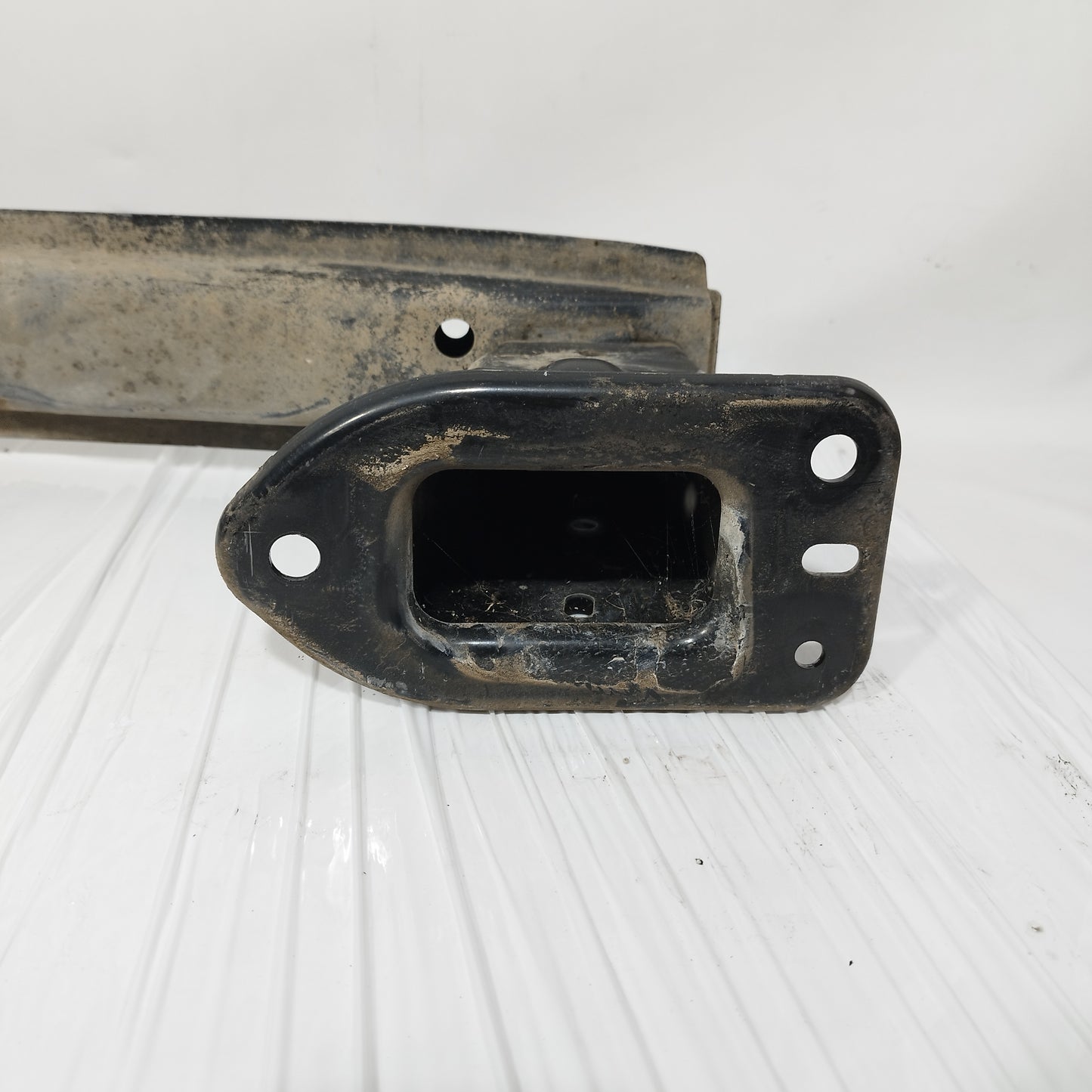 Rinforzo paraurti posteriore Ford Focus 2012 SW ecoAC12781