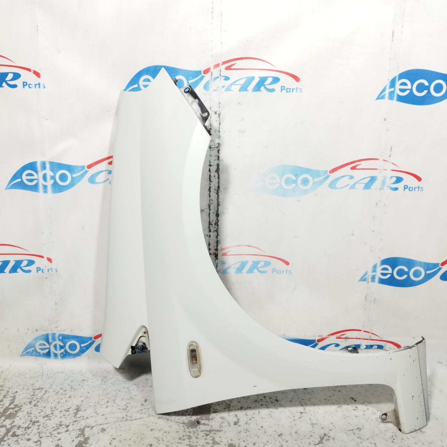Parafango anteriore dx bianco Fiat Punto Evo 2012 ecoAC10012