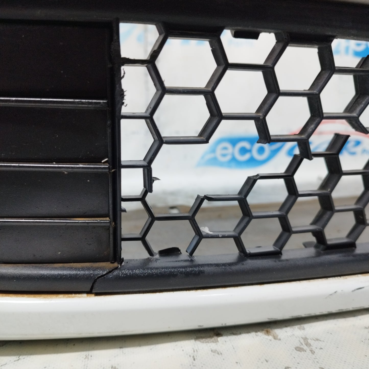 White Front Bumper Fiat Punto Evo 2012 ecoAC10011