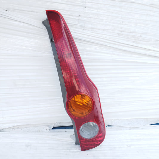 Fanale posteriore dx Daihatsu Cuore 2003-2007 ecoDM356
