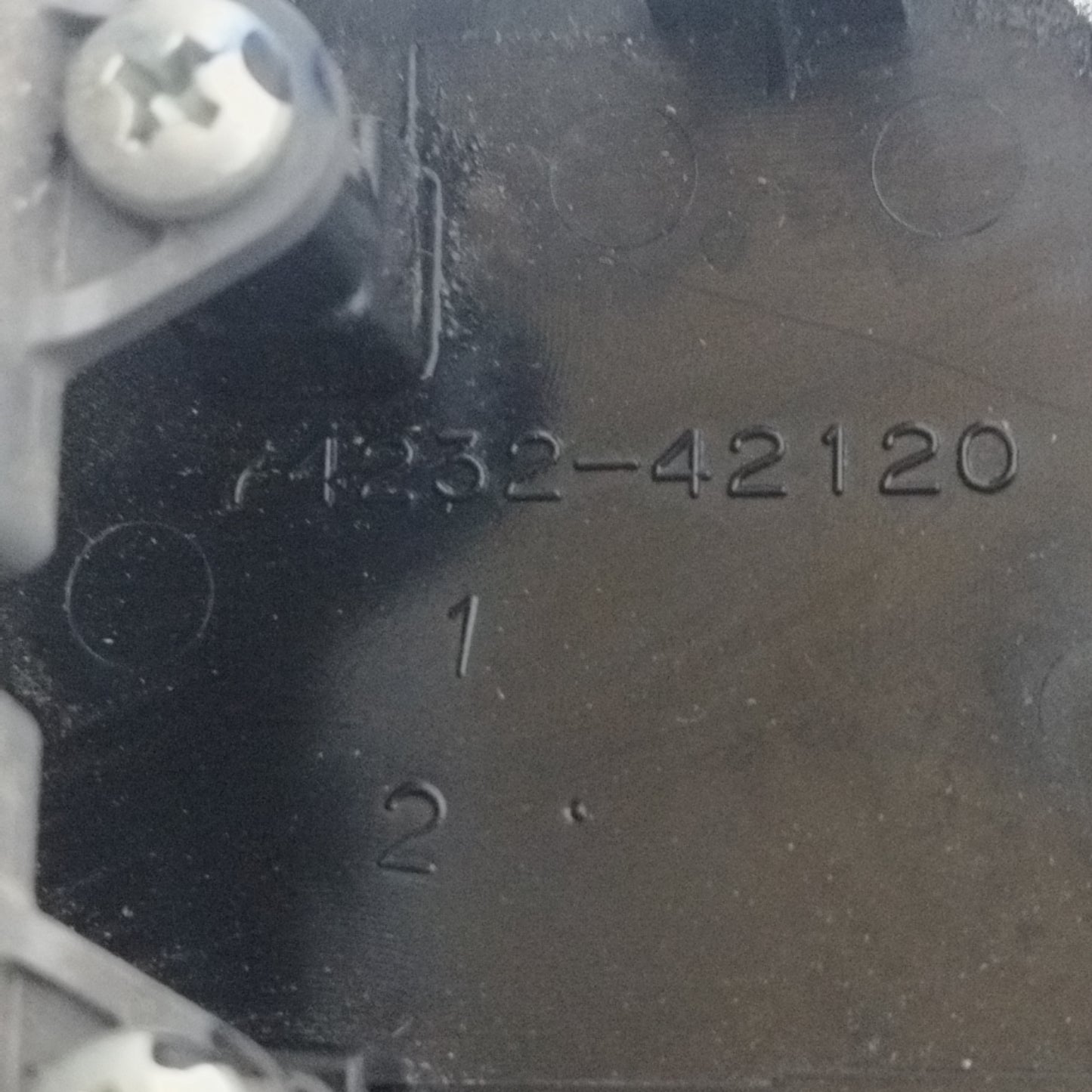 Pulsantiera anteriore sx Toyota RAV 4 2015 Codice: 74232-42120 ecoAC11448