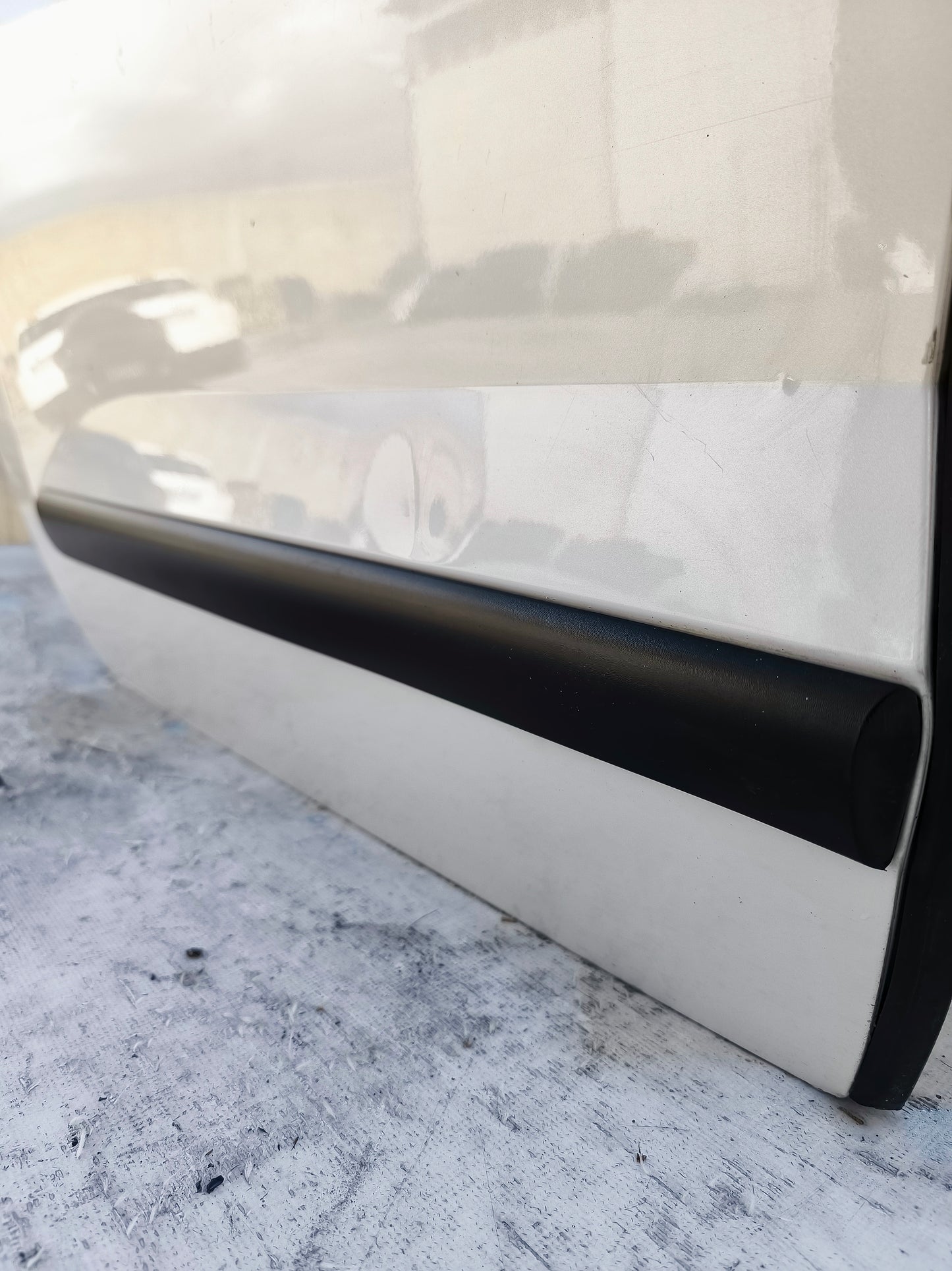 Rear right door white Peugeot 3008 2013 ecoAG5722