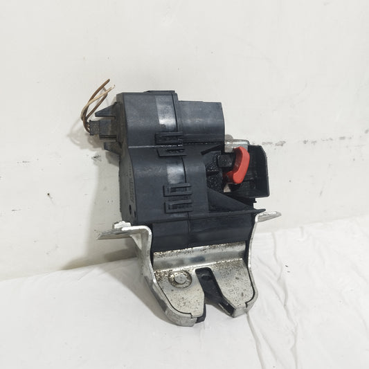 Serratura portellone Mercedes Classe C (w203) 2001-2007 cod: A2037400235 ecoAC16110