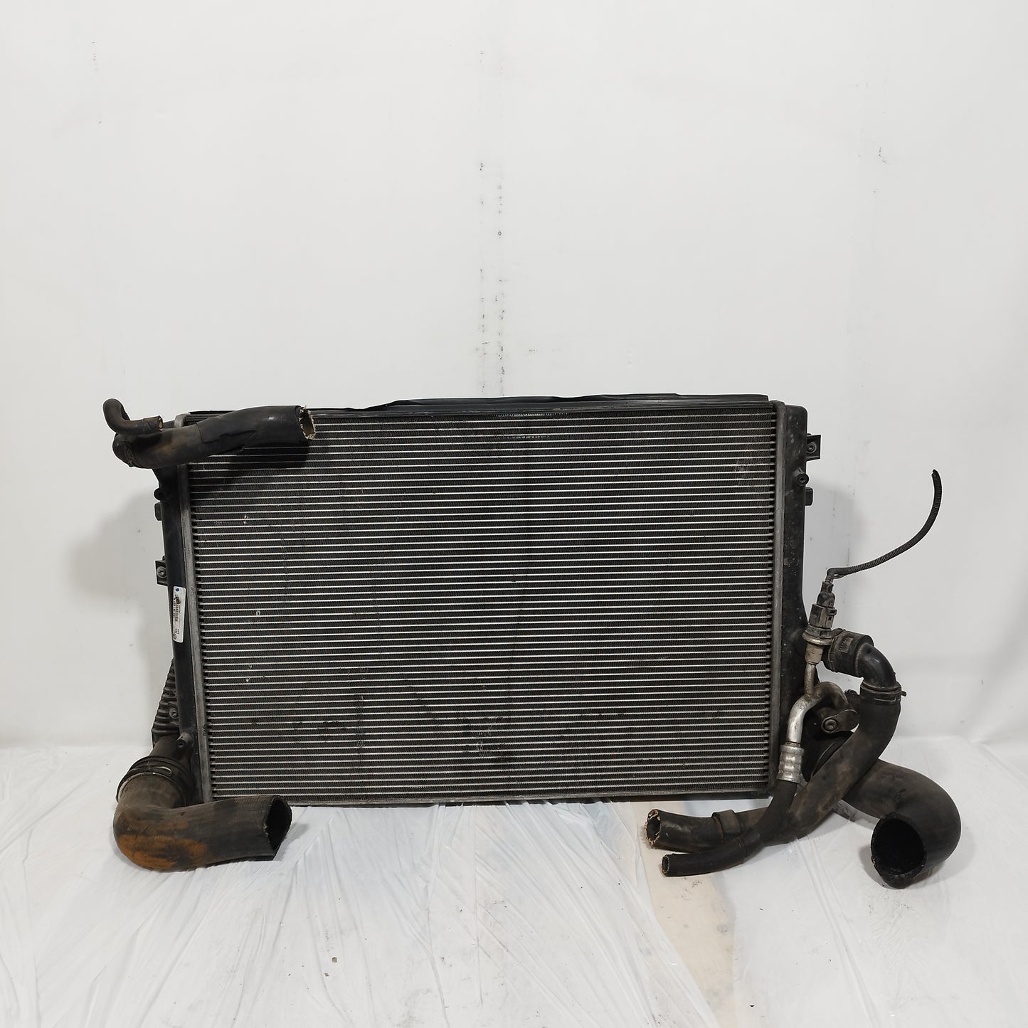 Audi A3/Volkswagen Golf 5 2.0 TDI EcoAC 1986 Kühlersatz