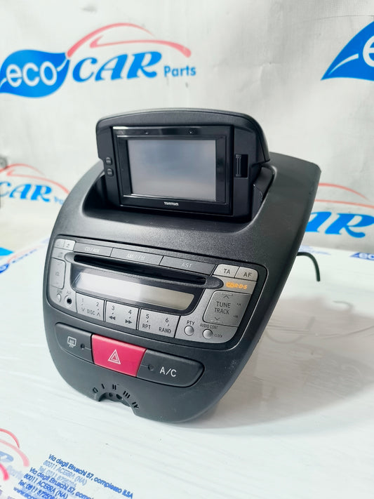 Consolle centrale completa di autoradio con aggiunta di TomTom Toyota Aygo / Citroen C1 2005 Cod. 86120-0H010 ecoAG6208