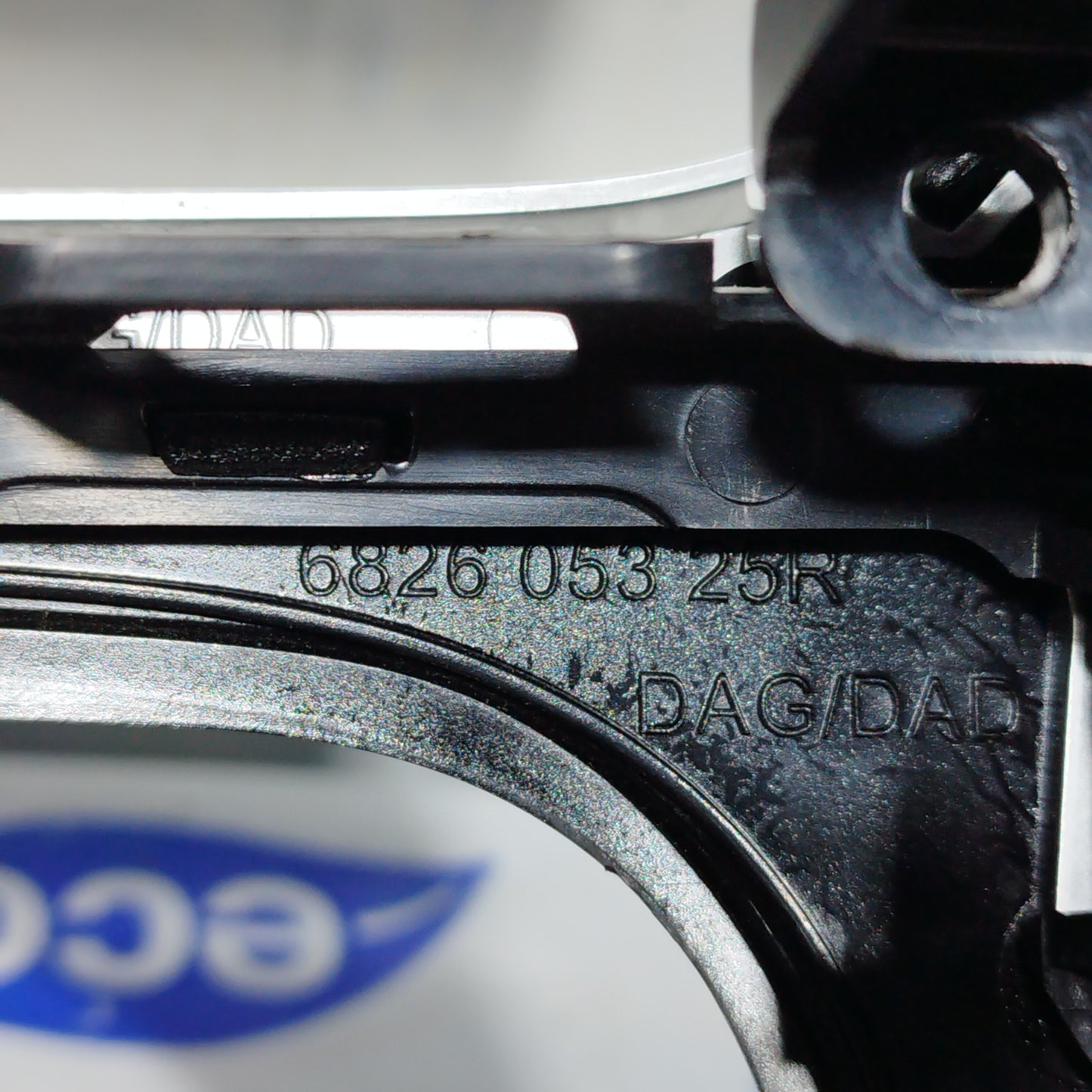 Renault Clio 2017 Mittelkonsole Code: 682605325R ecoAC10608