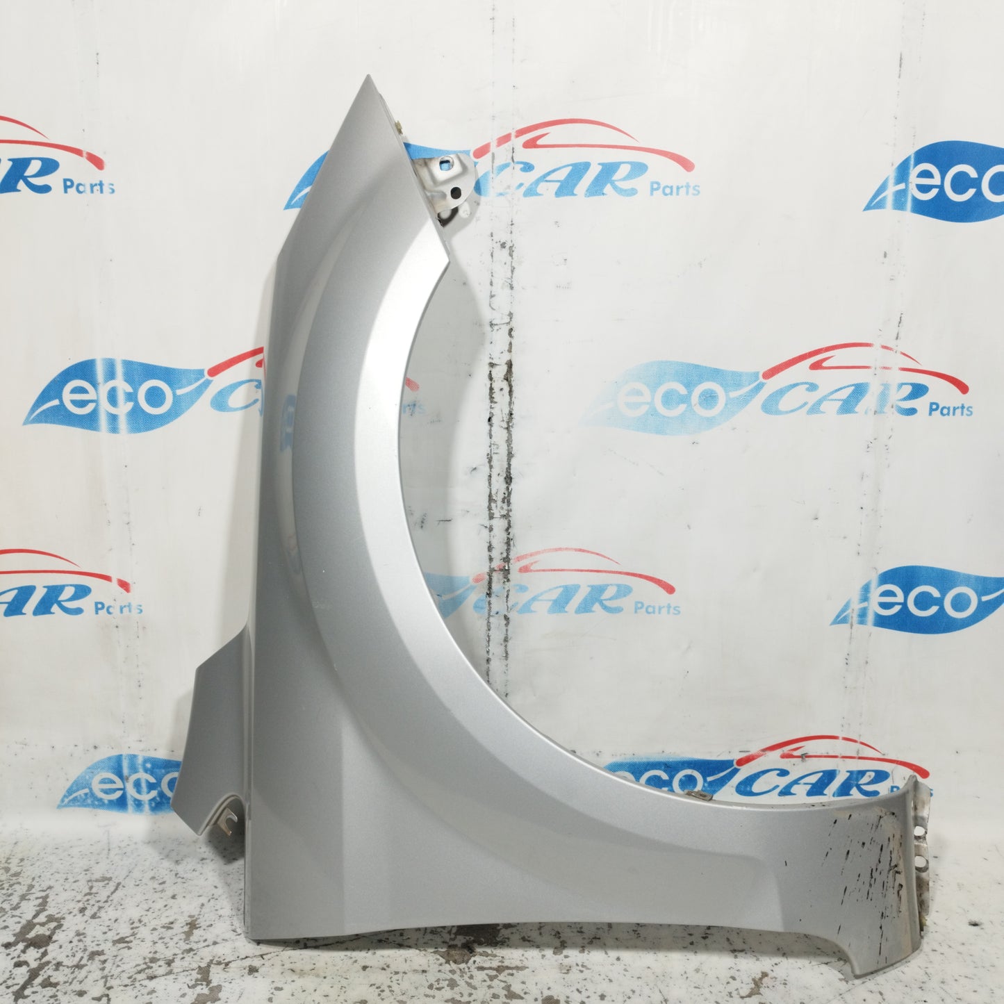 Parafango anteriore dx grigio Ford Focus 2009 ecoAC9946
