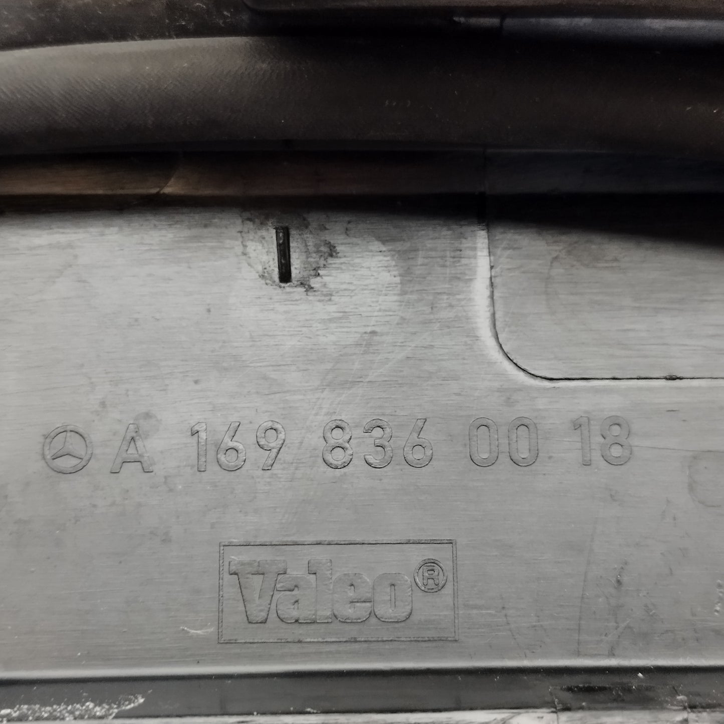 Griglia Cofano anteriore Mercedes Classe B 2010 Cod: A1698360018 ecoAC14287