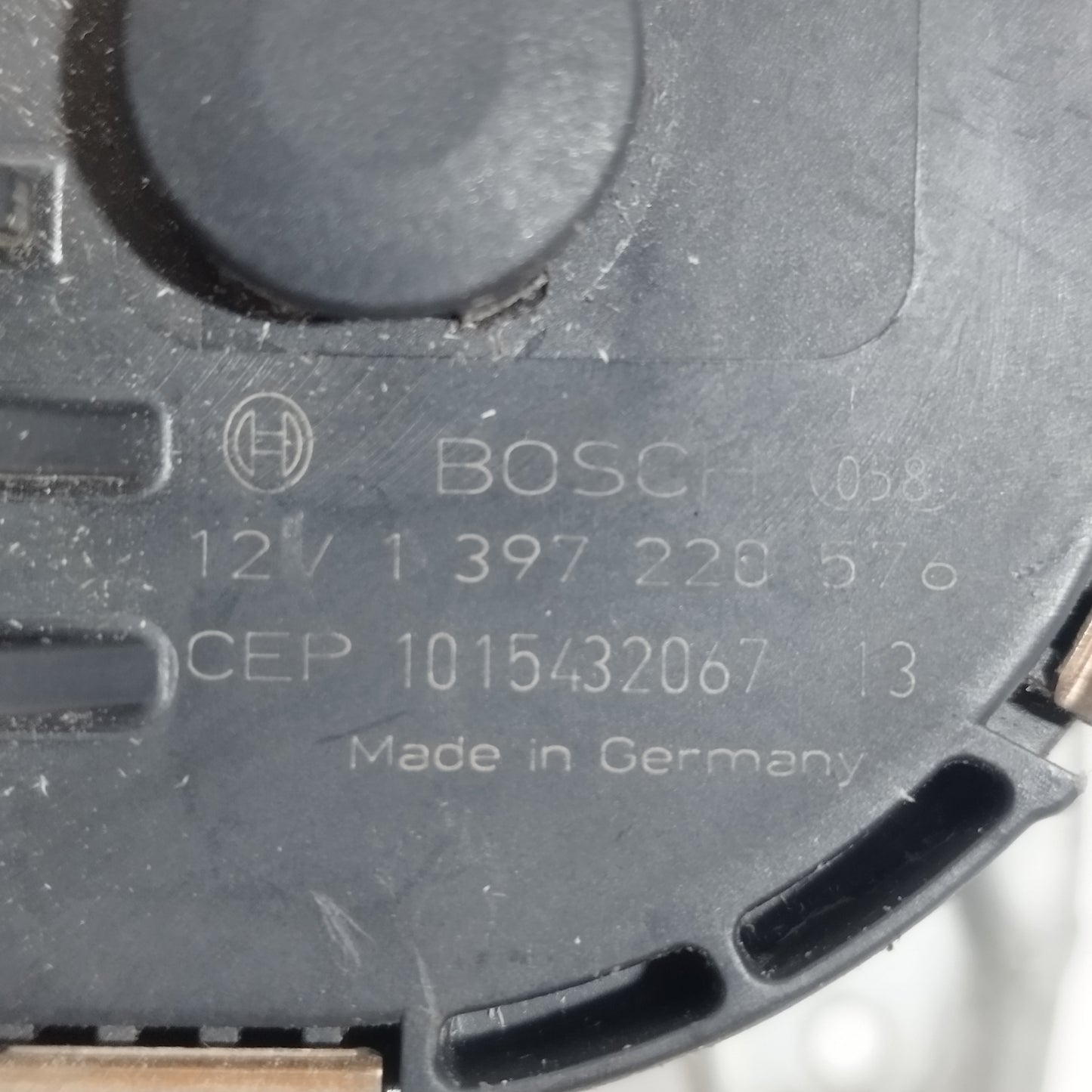 Front windshield wiper motor Peugeot 3008 2011 Code: 1397220576 ecoAC12045