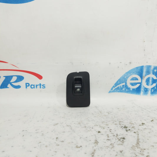 Pulsantiera anteriore dx Fiat Fiorino 2008 cod: 1309468070 ecoAC9024