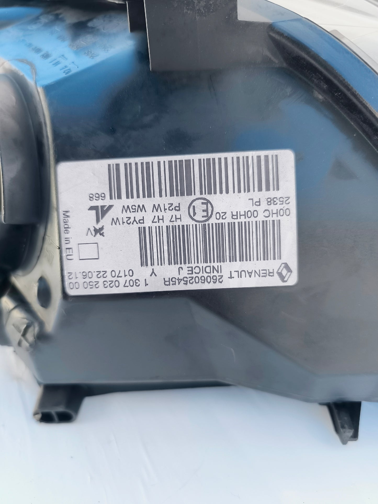 Left front light Renault Megane 3 year 2013 ecoAG6517