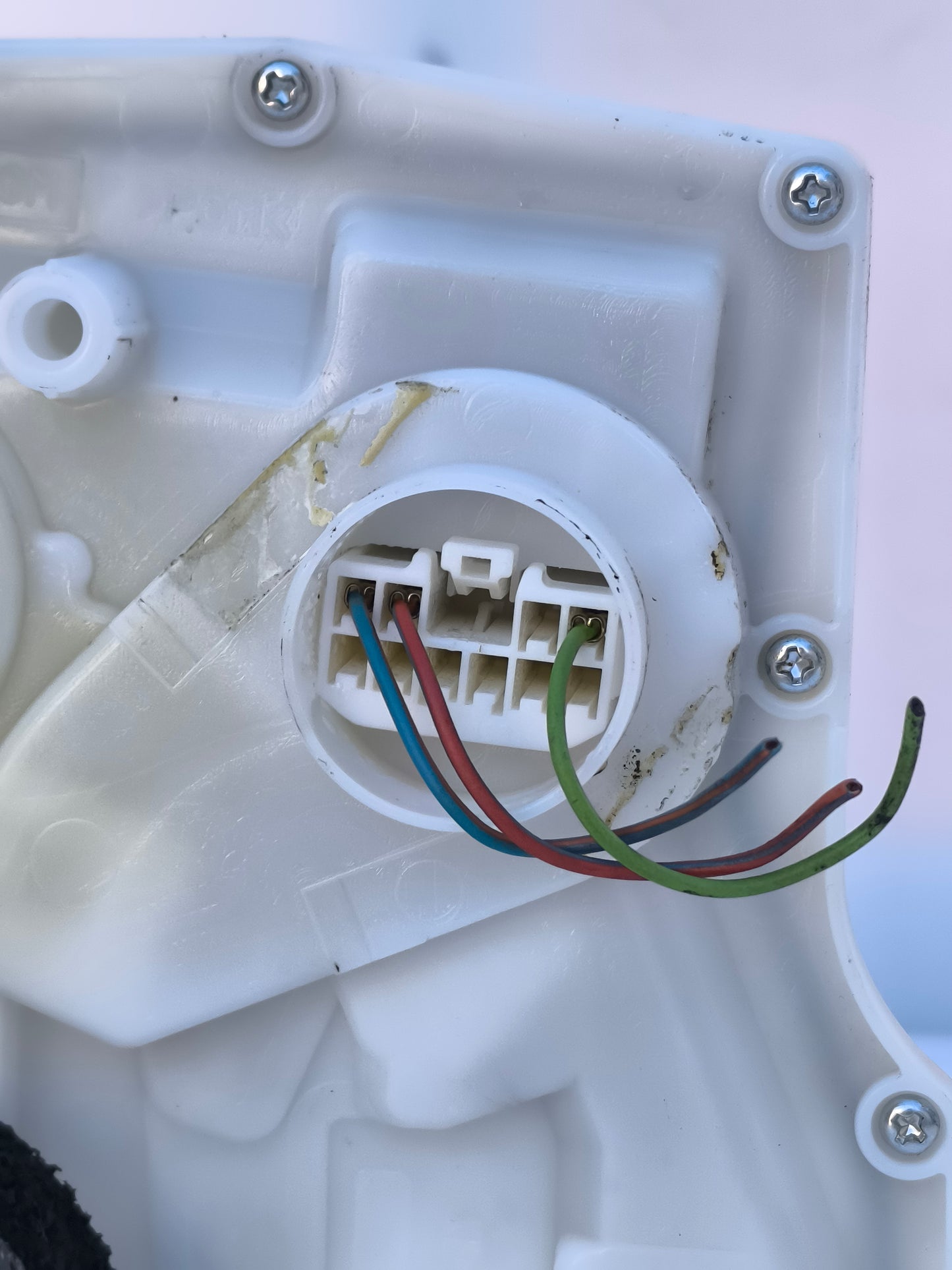 Serratura anteriore dx Suzuki Swift anno 2007 ecoAG7419